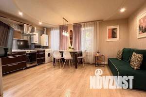 1-к квартира, посуточно, 38м2, 1/2 этаж