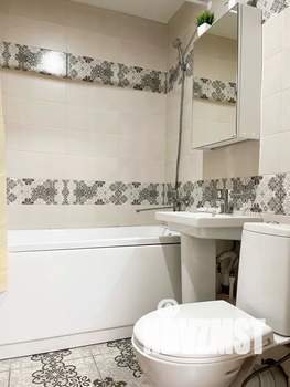 1-к квартира, посуточно, 35м2, 4/18 этаж