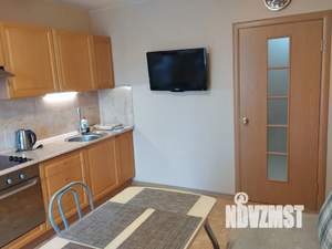 1-к квартира, посуточно, 40м2, 4/12 этаж