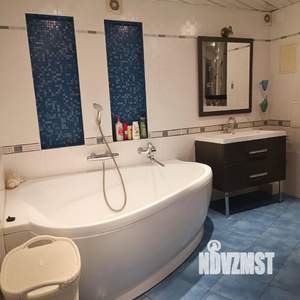 2-к квартира, посуточно, 75м2, 3/10 этаж