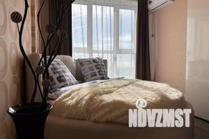 1-к квартира, посуточно, 43м2, 17/25 этаж