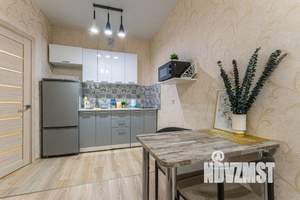 1-к квартира, посуточно, 40м2, 1/1 этаж