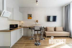 Студия квартира, посуточно, 38м2, 3/12 этаж