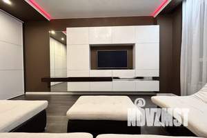 2-к квартира, посуточно, 80м2, 4/10 этаж