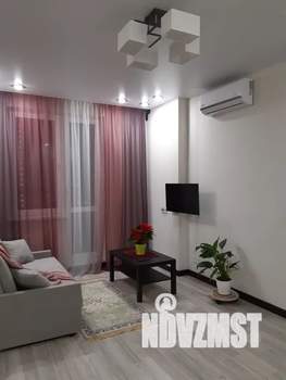 2-к квартира, посуточно, 59м2, 7/20 этаж