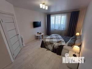 1-к квартира, посуточно, 42м2, 1/1 этаж