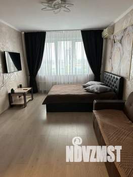 1-к квартира, посуточно, 42м2, 14/17 этаж