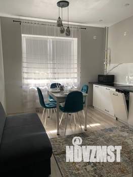 1-к квартира, посуточно, 41м2, 7/10 этаж