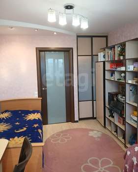 3-к квартира, вторичка, 63м2, 7/9 этаж