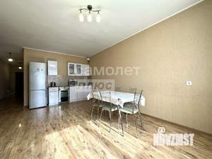 2-к квартира, вторичка, 72м2, 8/10 этаж