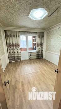 3-к квартира, вторичка, 67м2, 1/10 этаж