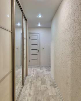 2-к квартира, вторичка, 56м2, 7/10 этаж