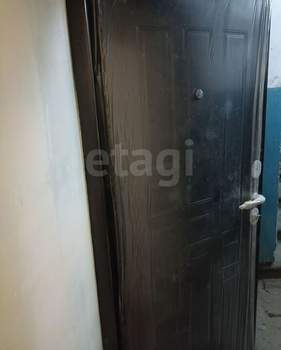 2-к квартира, вторичка, 42м2, 1/5 этаж