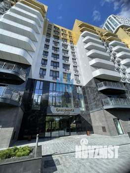Студия квартира, вторичка, 64м2, 3/10 этаж