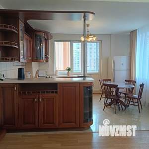 2-к квартира, вторичка, 68м2, 10/18 этаж