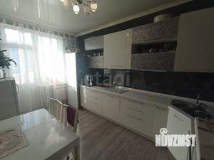 3-к квартира, вторичка, 93м2, 8/18 этаж
