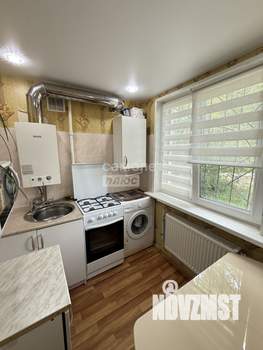2-к квартира, вторичка, 38м2, 1/3 этаж
