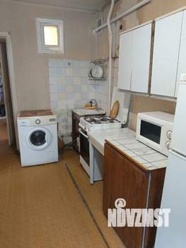 2-к квартира, вторичка, 44м2, 1/9 этаж