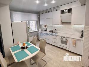 3-к квартира, вторичка, 84м2, 8/18 этаж