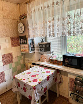 3-к квартира, вторичка, 59м2, 3/5 этаж