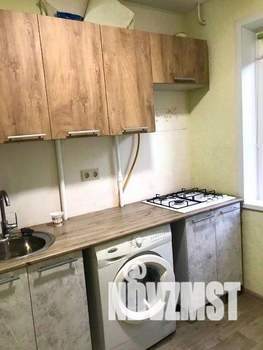 2-к квартира, вторичка, 42м2, 4/5 этаж