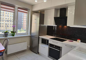 2-к квартира, вторичка, 55м2, 3/10 этаж