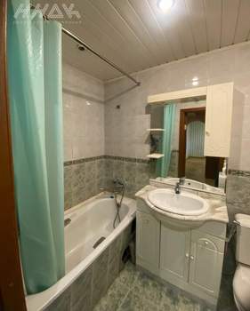 3-к квартира, вторичка, 63м2, 6/9 этаж