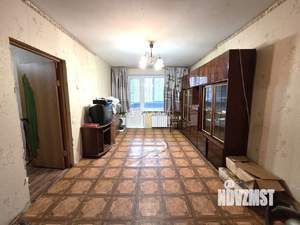 2-к квартира, вторичка, 50м2, 1/10 этаж