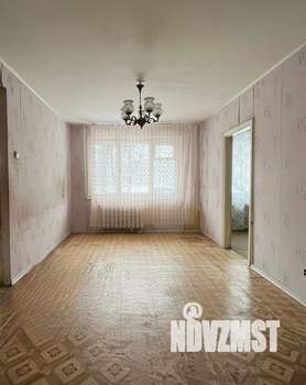 2-к квартира, вторичка, 45м2, 1/5 этаж