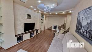 3-к квартира, вторичка, 108м2, 1/10 этаж