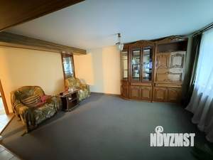 3-к квартира, вторичка, 54м2, 2/2 этаж
