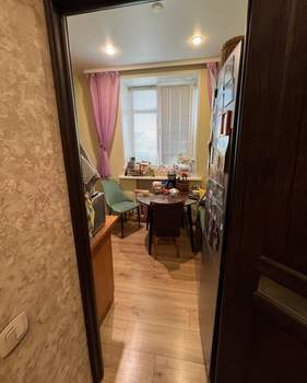 2-к квартира, вторичка, 60м2, 2/2 этаж