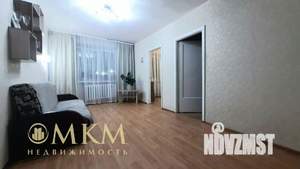 4-к квартира, вторичка, 61м2, 3/5 этаж