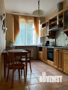 3-к квартира, вторичка, 121м2, 2/5 этаж