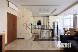 4-к квартира, вторичка, 147м2, 5/8 этаж