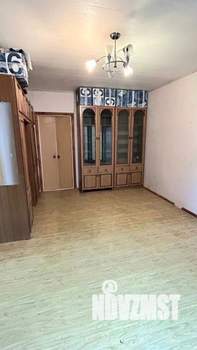 3-к квартира, вторичка, 67м2, 1/10 этаж