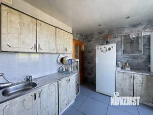 4-к квартира, вторичка, 102м2, 1/9 этаж