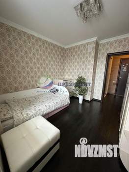 2-к квартира, вторичка, 63м2, 10/17 этаж