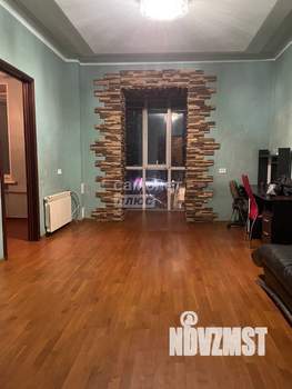 3-к квартира, вторичка, 74м2, 4/4 этаж