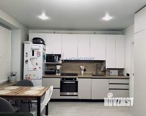 1-к квартира, вторичка, 38м2, 4/4 этаж