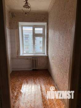 3-к квартира, вторичка, 65м2, 4/5 этаж