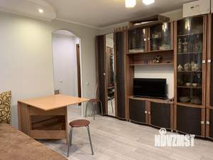 2-к квартира, вторичка, 42м2, 1/5 этаж