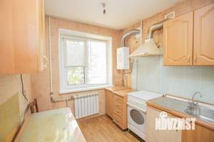 2-к квартира, вторичка, 50м2, 1/5 этаж