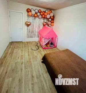 3-к квартира, вторичка, 60м2, 9/9 этаж