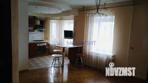 4-к квартира, вторичка, 150м2, 4/5 этаж