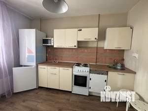 3-к квартира, вторичка, 65м2, 6/23 этаж