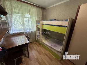 4-к квартира, вторичка, 62м2, 1/5 этаж