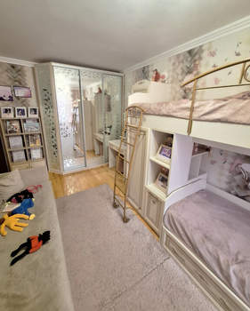 3-к квартира, вторичка, 77м2, 3/12 этаж