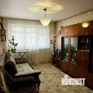 2-к квартира, вторичка, 42м2, 1/5 этаж
