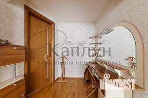 4-к квартира, вторичка, 230м2, 5/6 этаж